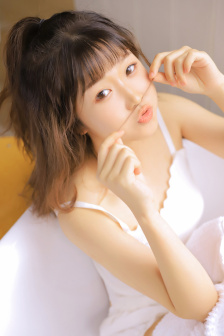 女友让我睡她妺妺